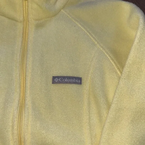 Columbia Pale Yellow Full-Zip Fleece Jacket - Picture 2 of 4